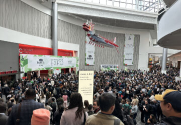 expo crowd opening
